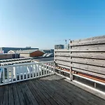 De Jacobsschelp With Parking Зандфорт
